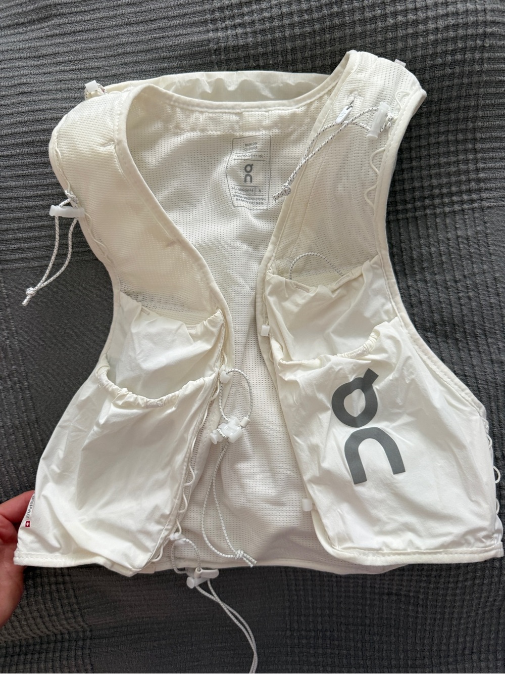 On Running White Lightweight Running Vest with Front Pockets